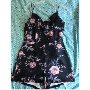 Charlotte Russe Romper! Size Medium